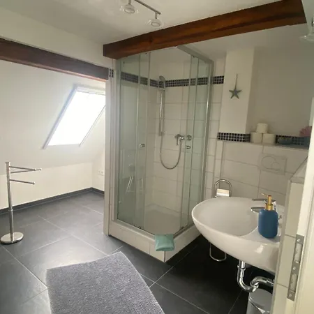 アパート An Der Unditz